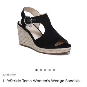 LifeStride ‘Tersa’ Wedge Sandals